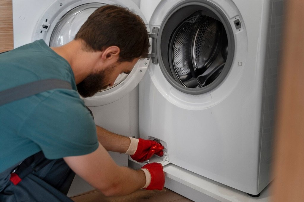 Washing machine mechanic services in Dubai